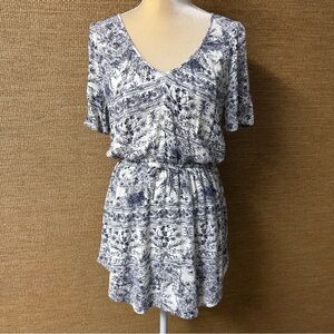 O'Neill Dress Womens Medium White Navy Floral